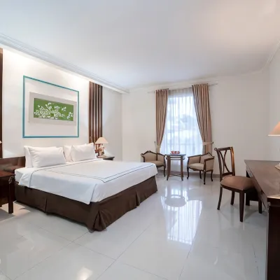 Noola Inn Hotel Bogor Hotels near DeVoyage Bogor