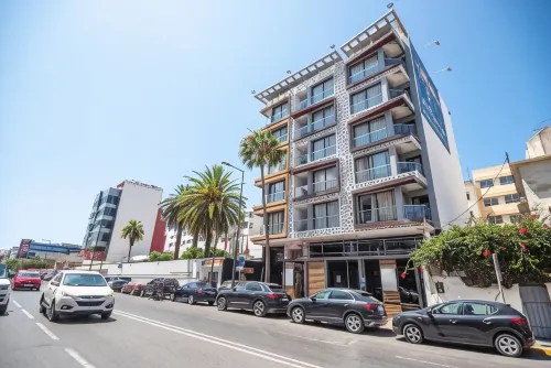 市中心New Art's酒店