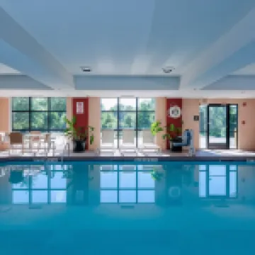 햄프턴 인 이스트 윈저