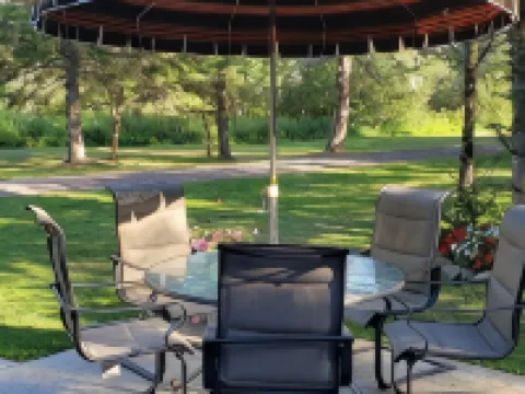Cozy cabin on the bank of Bear Creek with a hot tub to relax in! Hotels in Pine County