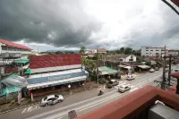 M Place Hotel a Phan