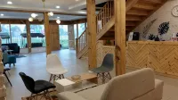 Shinta Corner 2 Ranch Hotel Hotels in Pangalengan