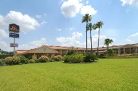 Americas Best Value Inn Kingsville