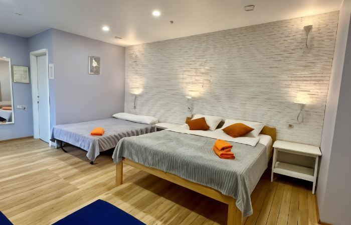 Riverside - Hostel