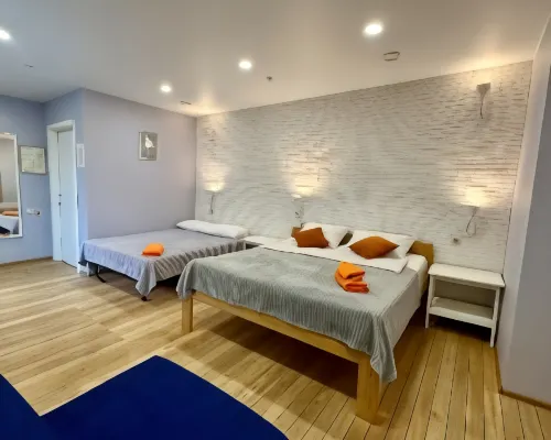 Riverside - Hostel Hotels in Irkutsk