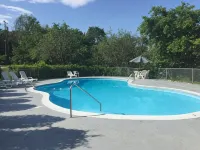 Briarcliff Motel - Swimmingpools