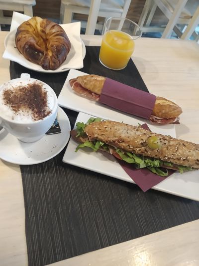 料理 アインB エイクサンプル ミロの写真