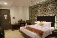 Hotel Merlin International Hotels in der Nähe von Thrisur