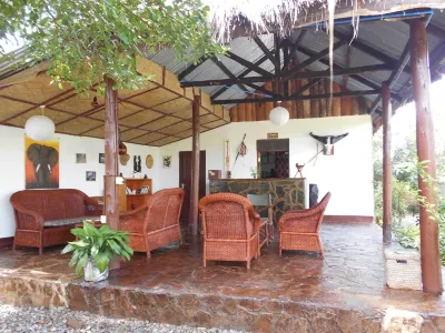 Camp Bastian Mikumi Hoteles en 