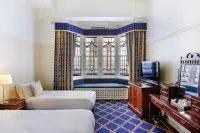 Carrington Hotel