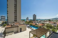 Estadia Completa Com Piscina a 400m da Praia da Armação \- Skl - Ocean View