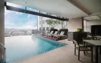 Impiana Hotel Senai - Pools