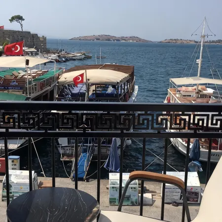 Şenyıldız Hotel