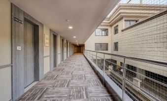Sunday Hotel & Convention Centre by CheckIn, Vadodara