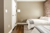 Luxury Downtown Indianapolis 1Br Ideal for Events and Business Hotels in 
