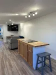 Riverside Retreat, a charming studio near Oakmont and Pittsburgh with WiFi, AC - 무료 와이파이