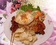 Hotel Sibayak Internasional - 朝食