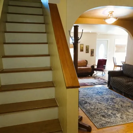 Perfect Location, Comfortable & Convenient for a long-term stay w/two bedrooms