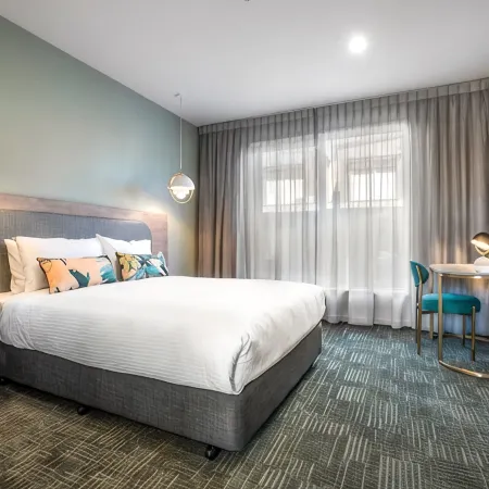 Nightelier Carrum Downs (Sands Hotel)