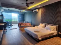 Bayu Marina -- Bathtub, 5 mins to Mid Valley #2pax by Cowidea 에이치에스비씨 주변 호텔