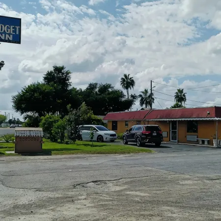 Budget Inn By OYO Edinburg Hwy 281