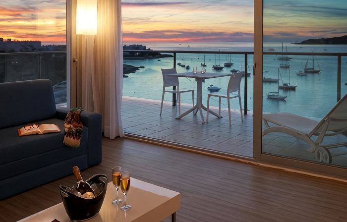 AxelBeach Ibiza Suites Apartments Spa and Beach Club - Adults Only