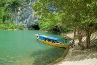 Tan Truong Son Hotel - 2-Star