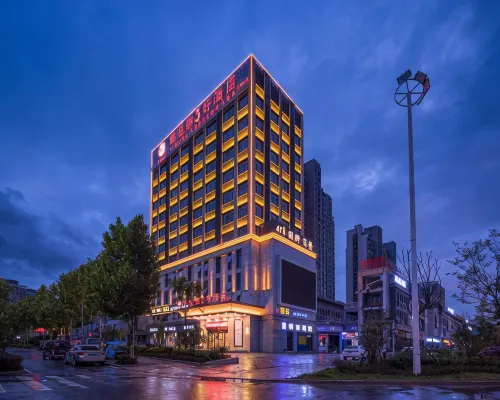 Vienna 3 Best Hotel (Jiuhuashan High-Speed Railway Station)