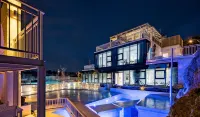 Left Home Seasky House - สระว่ายน้ำส่วนตัว