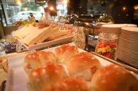 Zhuhai Xiangjiang Weike Hotel (Gongbei Port Lovers South Road Branch) - breakfast