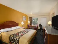 Super 8 by Wyndham Bakersfield South CA