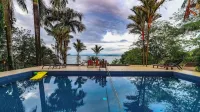 Bambuda Lodge - Pools