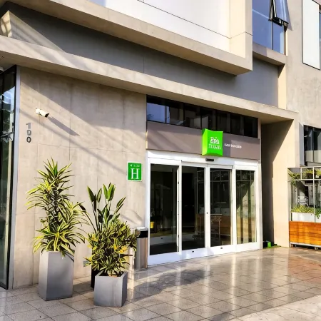 Ibis Styles Lima San Isidro