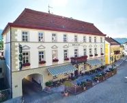 Hotel Zur Post - Mountain view