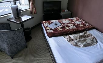 Biz Hotel Shiojiri Ekimae