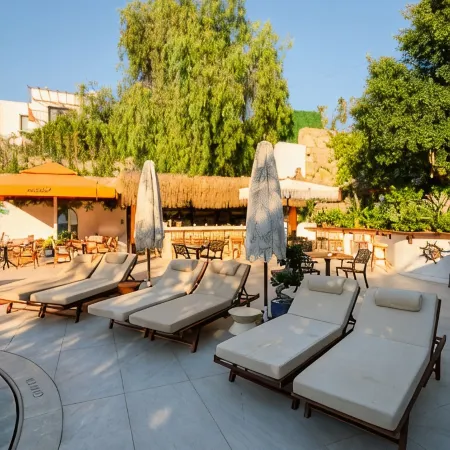 Taga Hotel Отели рядом с достопримечательностью «Пляж Битез»