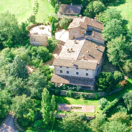 HAMLET THE POET - LODGE HOUSE