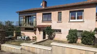 Detached house 25 minutes from the center of Albi. - บังกะโล
