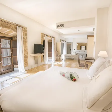 Hotel Palacio de Úbeda 5 G.L Отели в г. Убеда