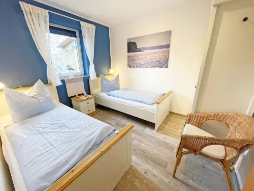 Cozy Vacation Home for Families w. Dog, Fenced, Fireplace, 200m to Lake Plau - 2つ星