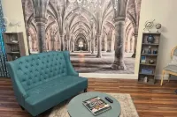 Magical Castle Near Theme Parks - Boutique
