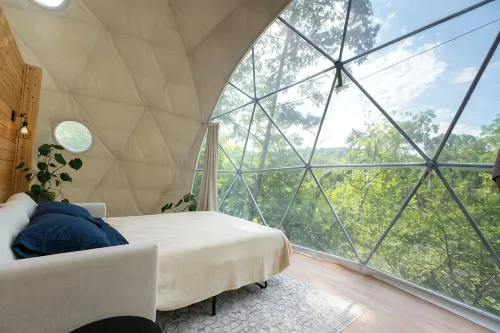 Cozy Glamping Dome on the Greenbrier River - 3-Sterne