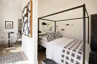 NEW! WhitelineStudio on Ast., Downtown Bentonville new the square - Holiday Apartments