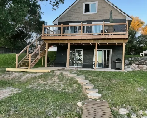 Whispering Pines Lake House Hotels in Gladwin County
