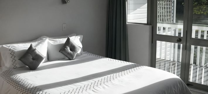 Riverside Townhouse with room for all the family, great location & WIFI Hotels in Whanganui