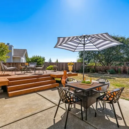 Resort-Style in Wine Country Btw Napa & San Francisco