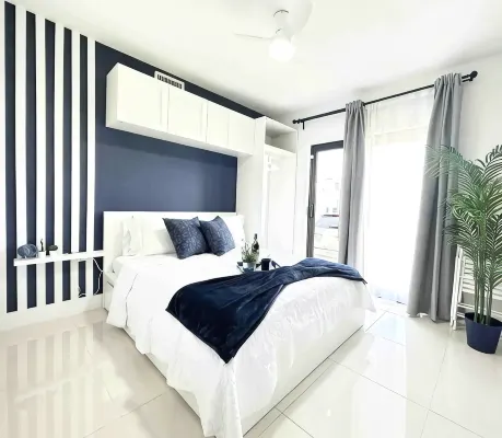 Luxurious Blue Studio! The Keys, Everglades, Biscayne N. Park, Redlands & Miami - Wi-Fi
