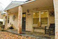 The Flathead Cottage: Family-Friendly Lake Fort Gibson Retreat - 3-stjärniga