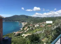 3 Bedrooms Apartment in Moneglia with Sea View (CIN IT010037C2RCDL9567)