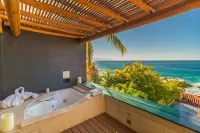 Casa Caleta - Luxurious Toes-in-The-Sand 6-Bedroom - with Chef - Bespoke Villa! - Villaer